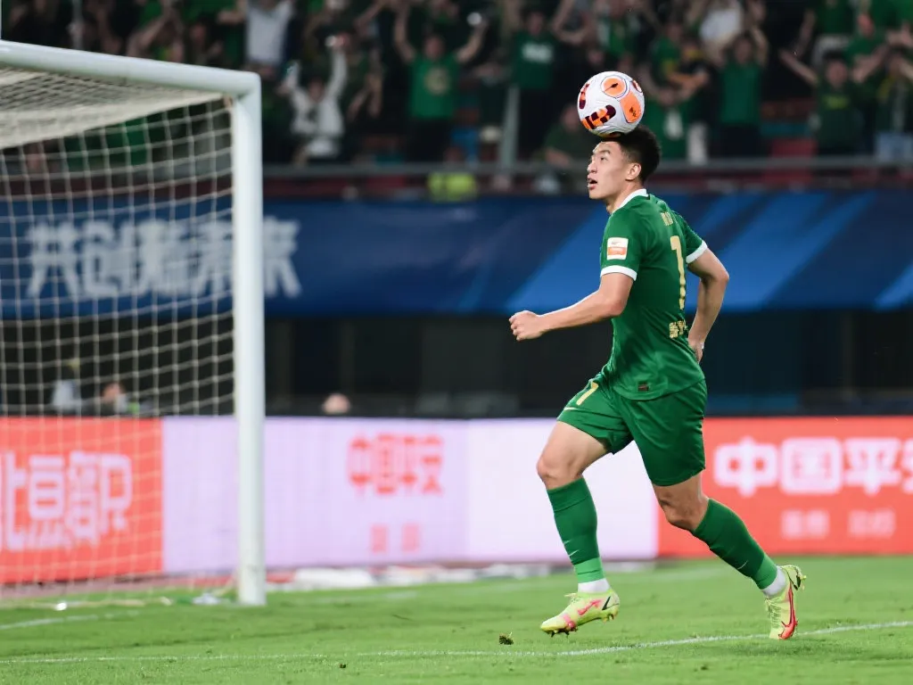 古加精准左路助攻，王子铭头槌建功，国安1-0领先